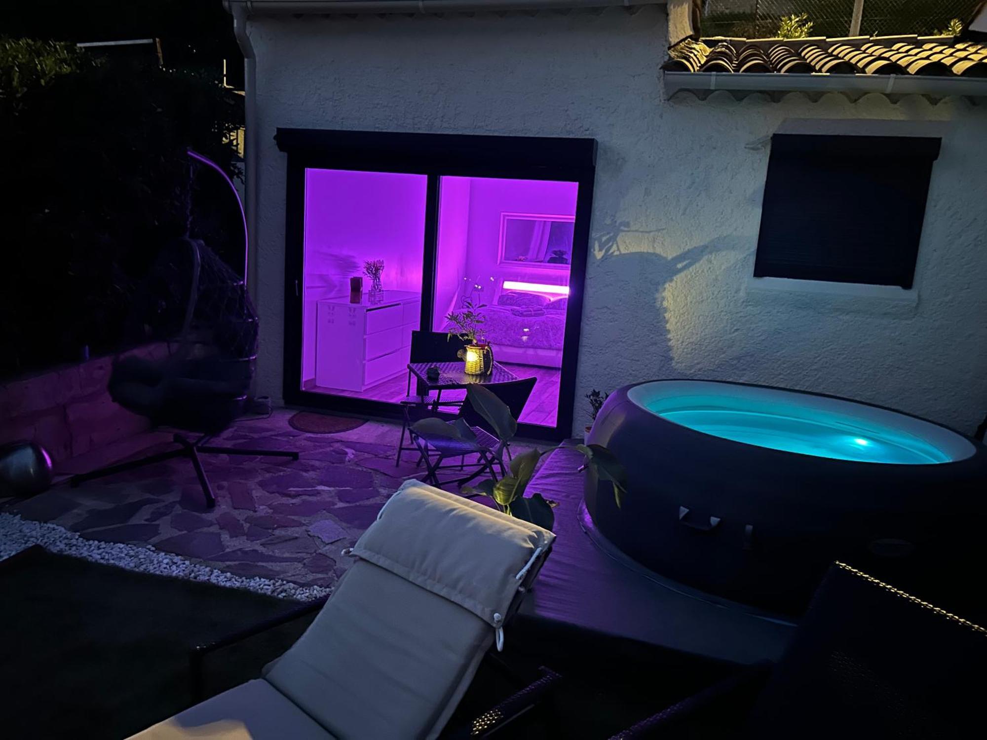 Belle Chambre Privee Avec Le Jardin Privatif Et Le Jacuzzi 滨海卡瓦莱尔 外观 照片
